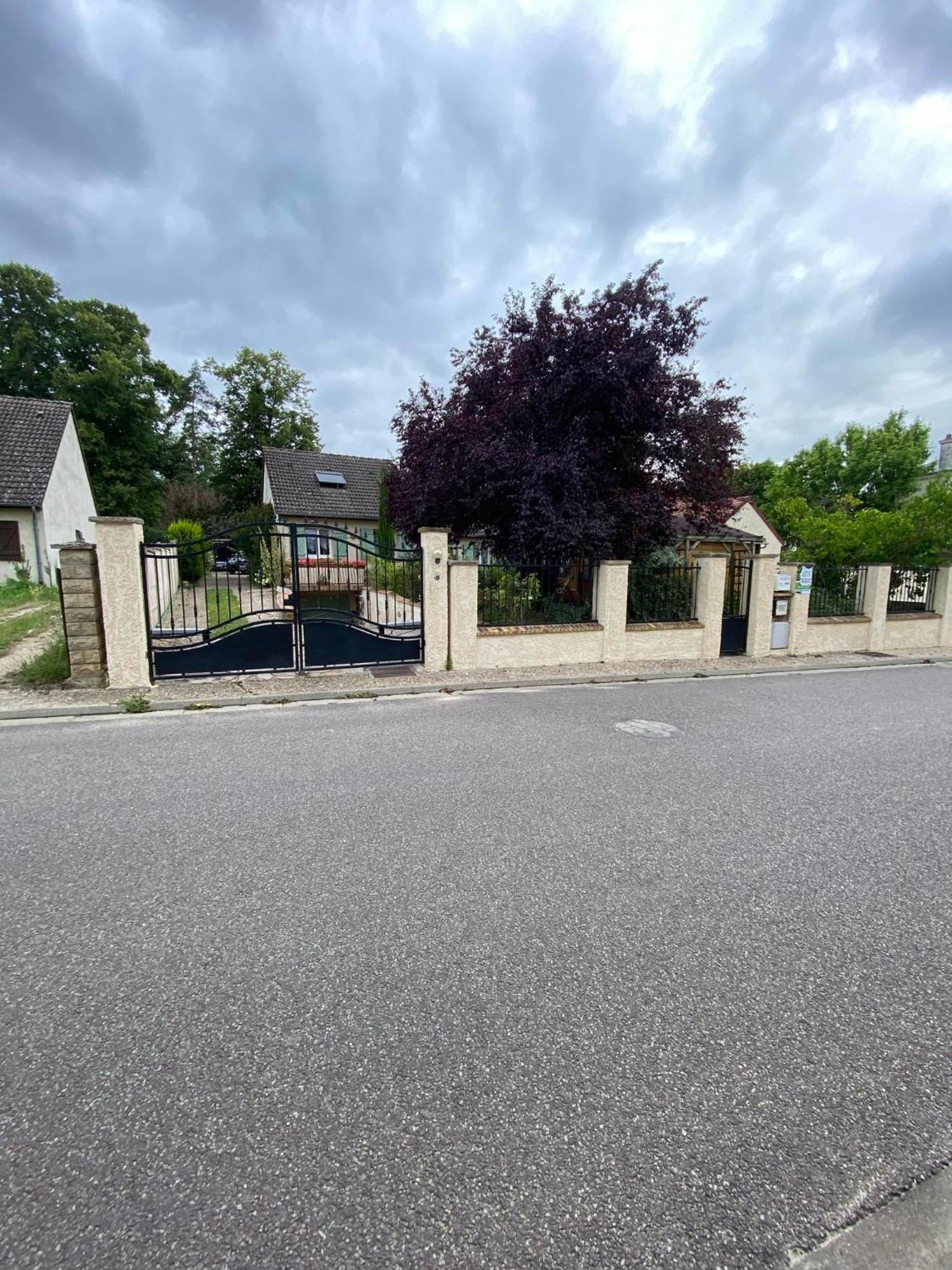 Penzion Aux Gres Des Moisonettes Limetz Exteriér fotografie